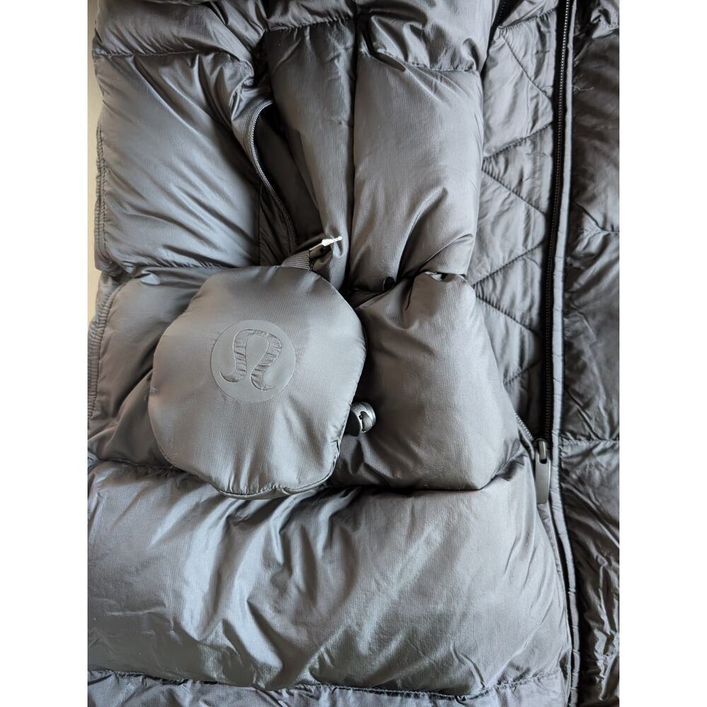 NWT Lululemon Featherweight 900Down-Fill Long Puffer Jacket Size XS Black - Picture 10 of 15